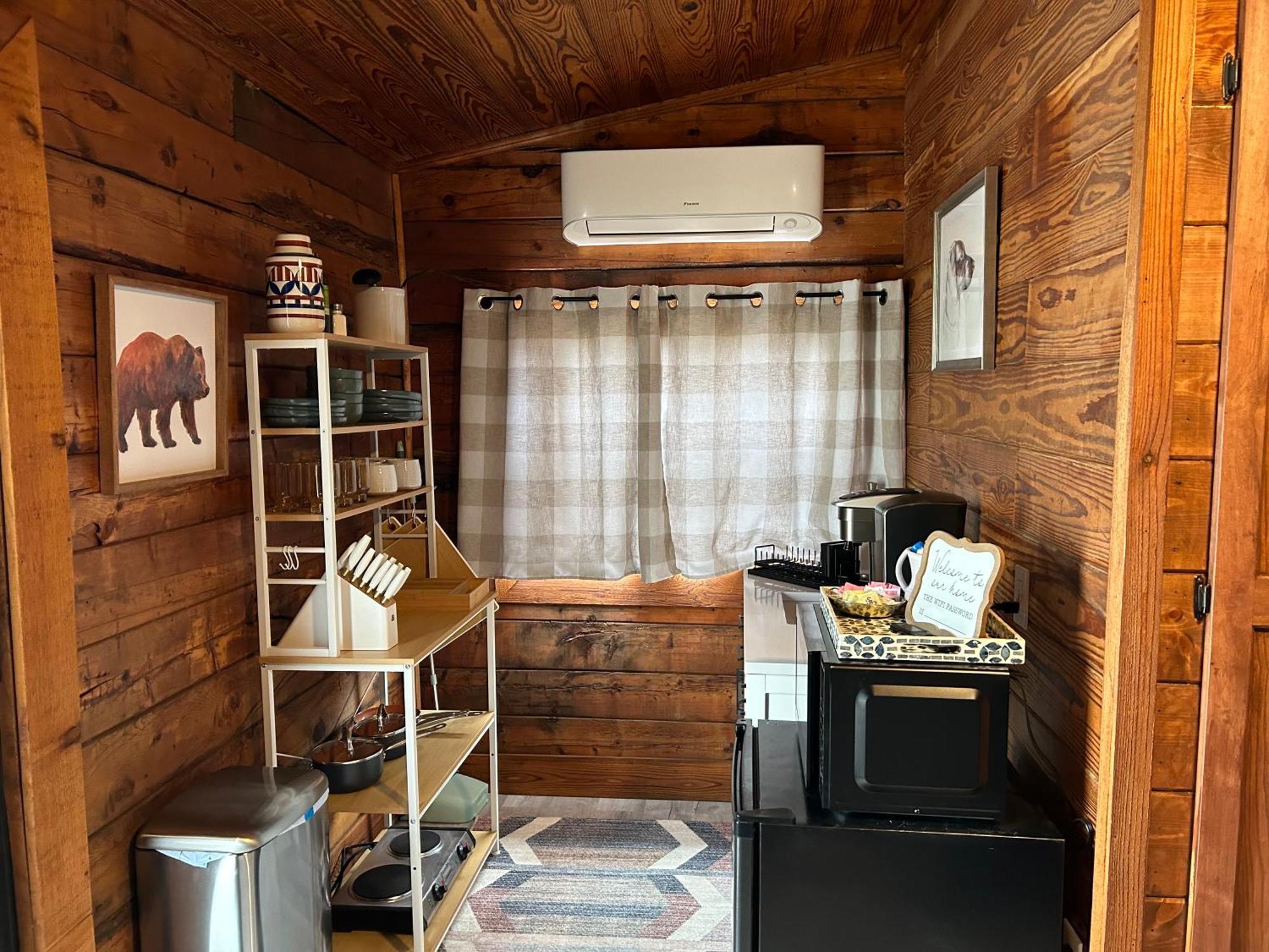 Tack Room Лаббок Экстерьер фото