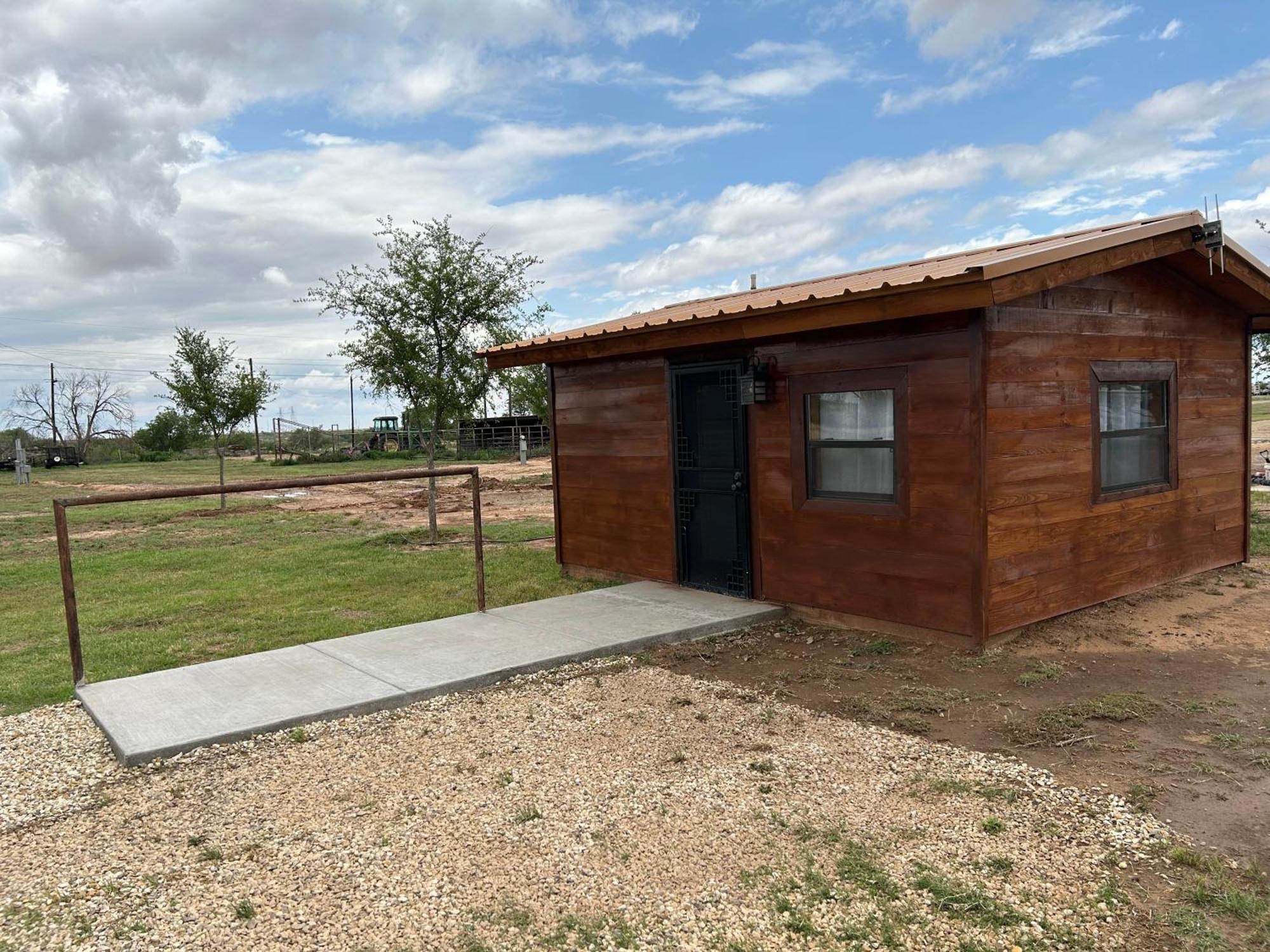 Tack Room Лаббок Экстерьер фото